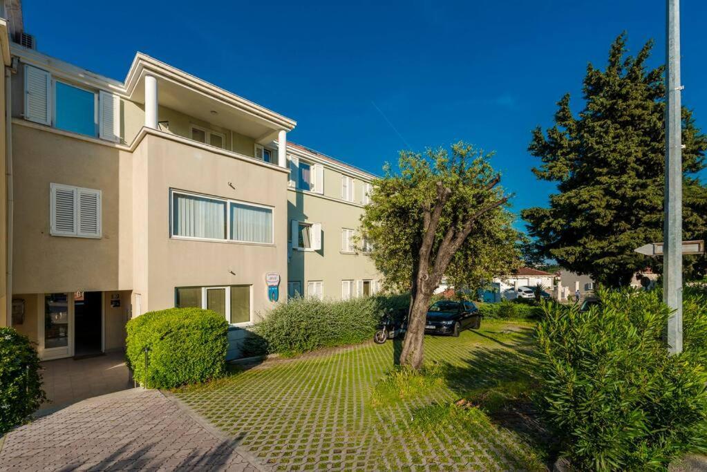 Apartment Kate With Free Parking Dubrovnik Exteriör bild