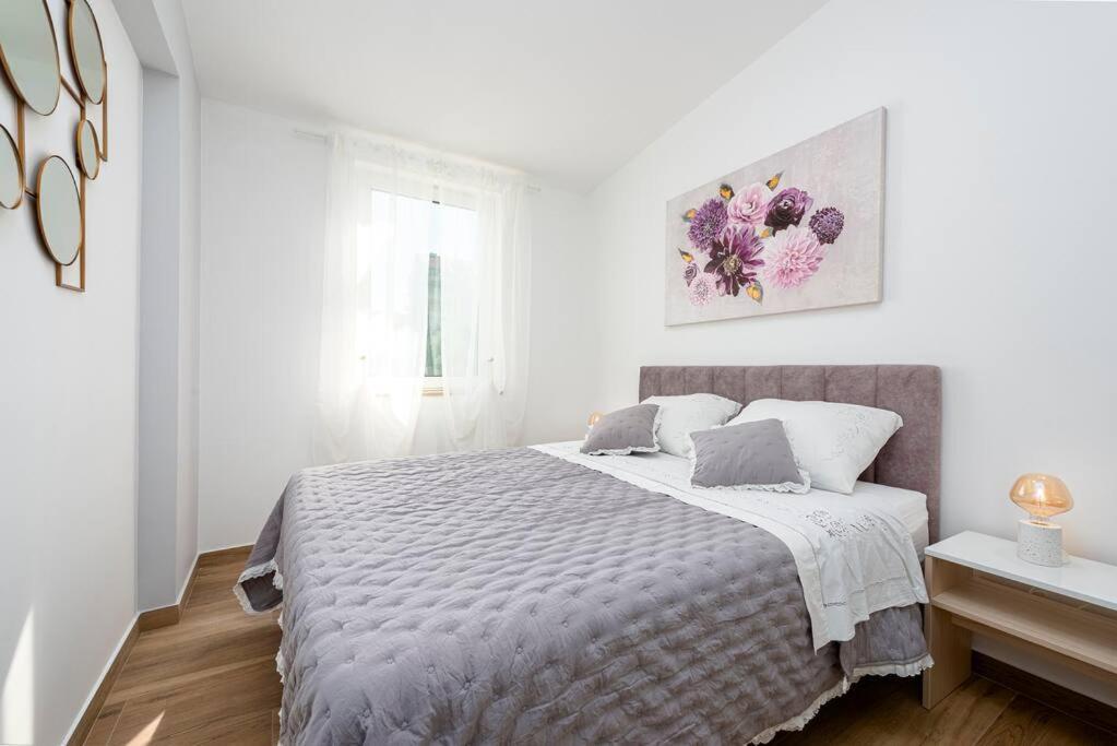 Apartment Kate With Free Parking Dubrovnik Exteriör bild