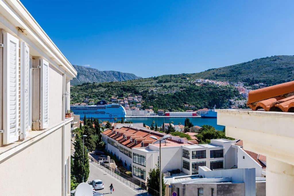 Apartment Kate With Free Parking Dubrovnik Exteriör bild