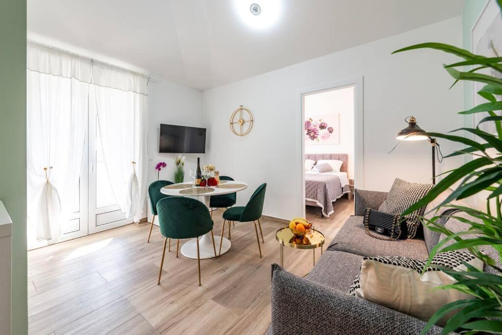 Apartment Kate With Free Parking Dubrovnik Exteriör bild