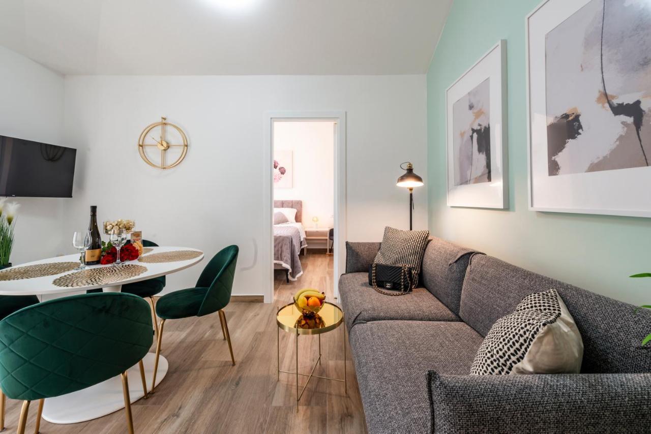 Apartment Kate With Free Parking Dubrovnik Exteriör bild
